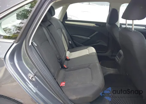 2017 Volkswagen Passat S из США, поврежденный, VIN 1VWAT7A38HC077932